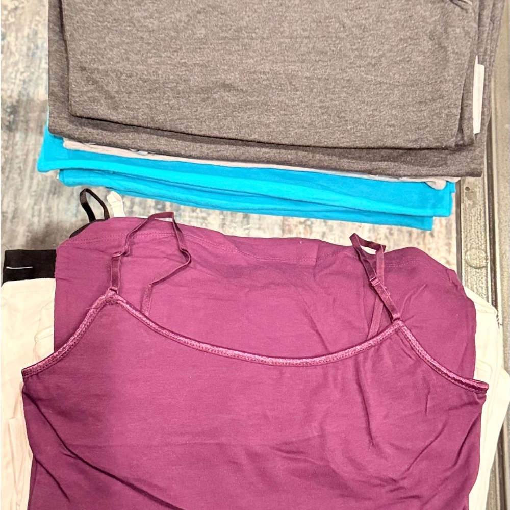 BOGO SALE!!!!! ππππ
Assorted Tank Tops / adjustable straps in built-in bra - Picture 5 of 8